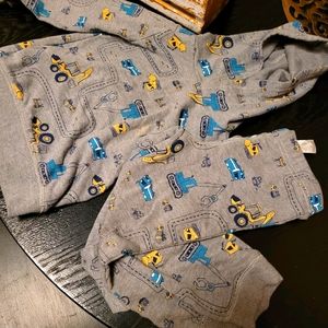 Carters 3t sweater and pants set